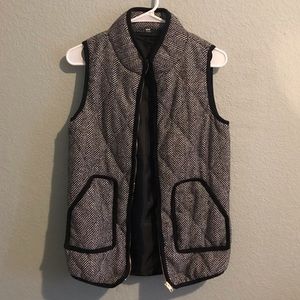NEW AND NEVER WORN Houndstooth-herringbone vest